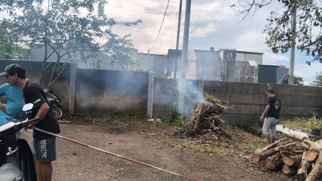 Pembangunan Taman Wijayakusuma RT.09