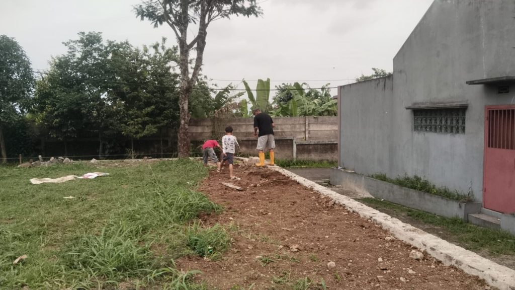 Pembangunan Taman Wijayakusuma RT.09